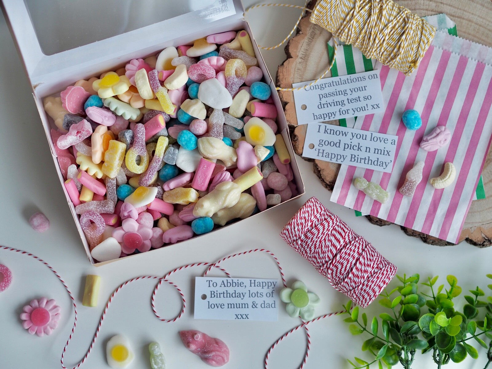 1kg Personalised Sweet Box - Retro Sweets - Sweets Gift Box - Gift Box - Teacher